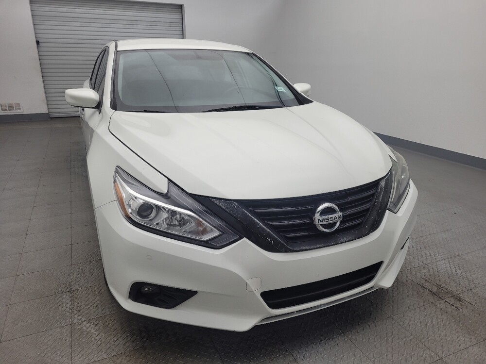 2017 Nissan Altima in Houston, TX 77074 - 18048102 14