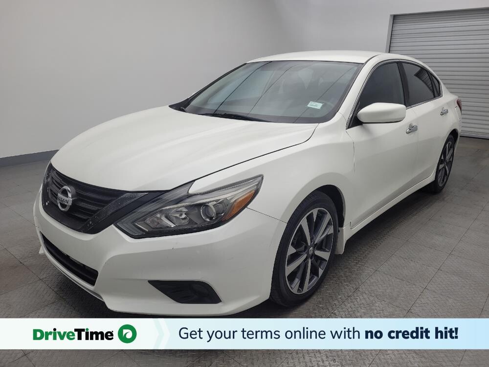 2017 Nissan Altima in Houston, TX 77074 - 18048102
