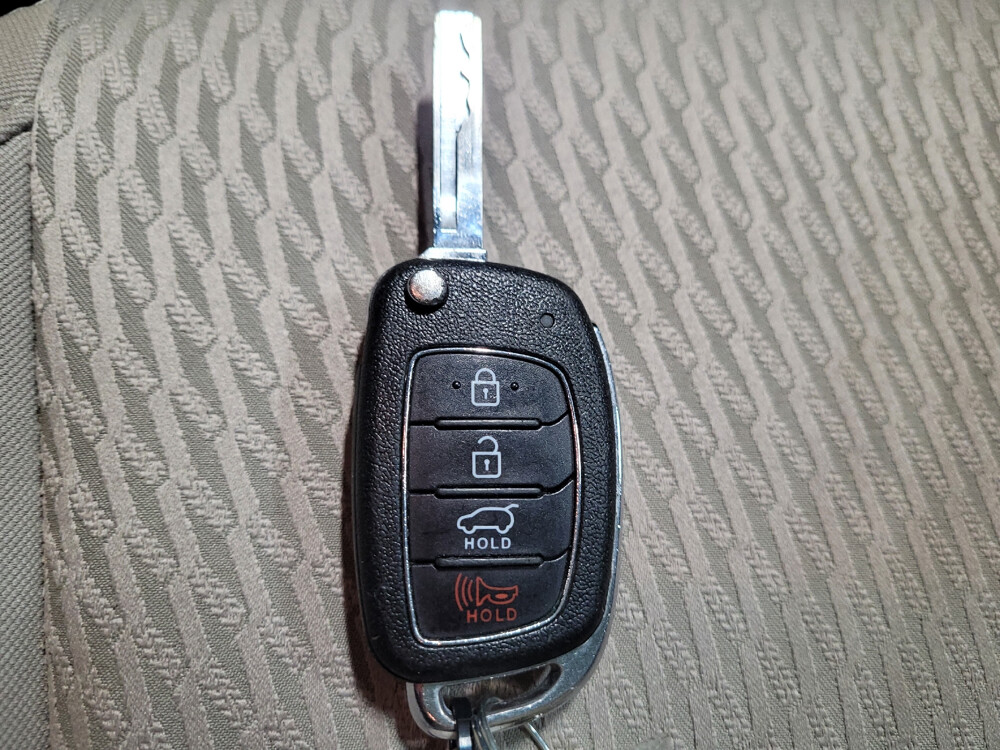 2018 Hyundai Santa Fe in Oklahoma City, OK 73139 - 18048215 32