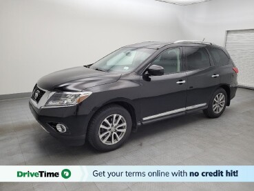 2015 Nissan Pathfinder in Maple Heights, OH 44137