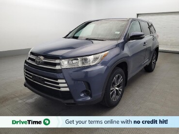 2017 Toyota Highlander in Williamstown, NJ 8094