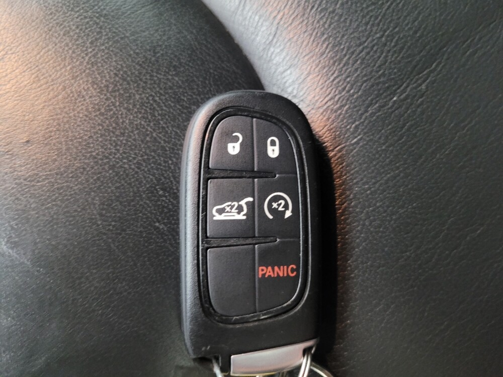 2018 Jeep Cherokee in Midlothian, IL 60445 - 18048300 32