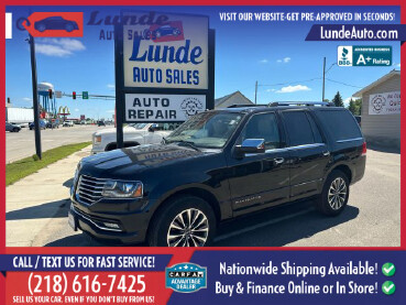 2017 Lincoln Navigator in Wadena, MN 56482