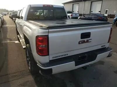 2015 GMC Sierra 1500 in Wadena, MN 56482 - 18048380 4