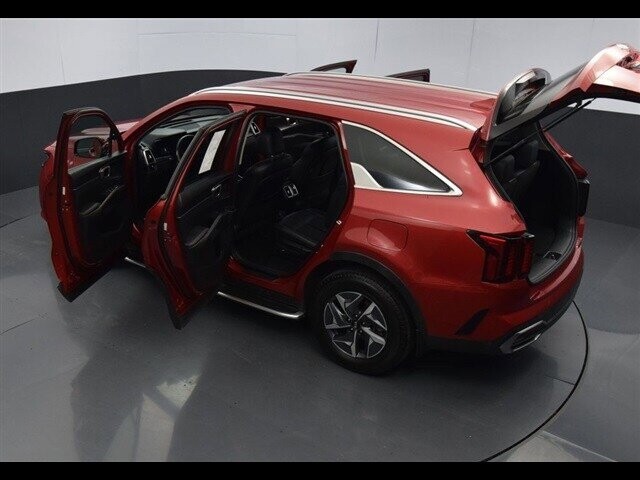 2021 Kia Sorento in Winchester, VA 22602 - 18048391 130