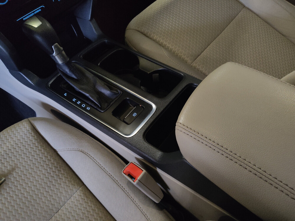 2017 Ford Escape in Hialeah, FL 33014 - 18048439 26