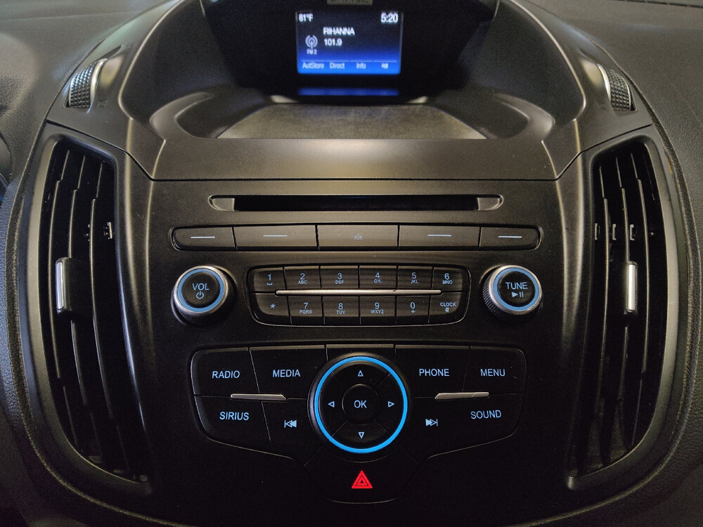 2017 Ford Escape in Hialeah, FL 33014 - 18048439 25