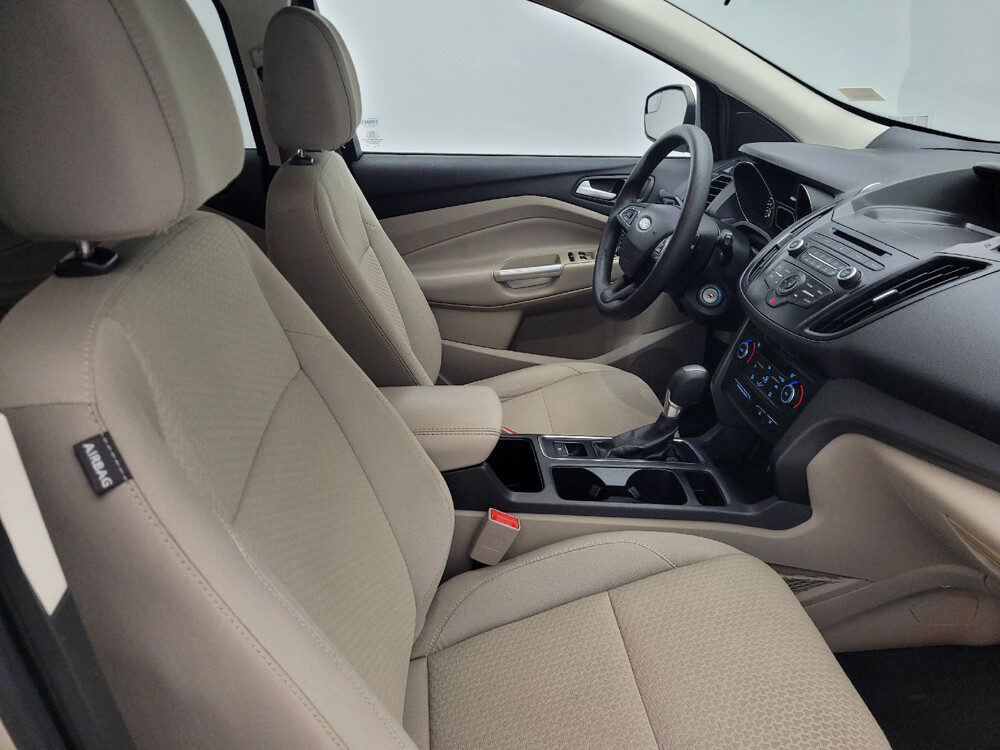 2017 Ford Escape in Hialeah, FL 33014 - 18048439 21