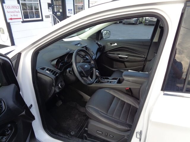 2018 Ford Escape in Lebanon, TN 37087-3302 - 18048613 3