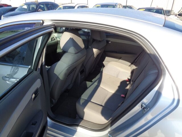 2010 Chevrolet Malibu in Lebanon, TN 37087-3302 - 18048614 6