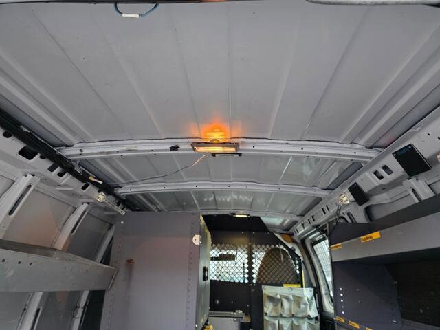 2012 Chevrolet Express 2500 in Blauvelt, NY 10913 - 18048633 39