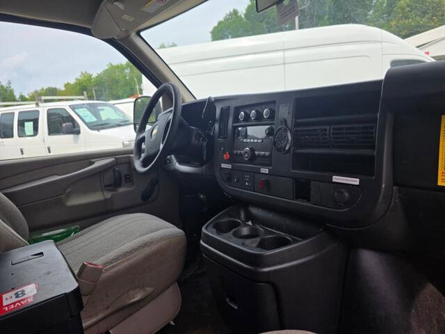 2012 Chevrolet Express 2500 in Blauvelt, NY 10913 - 18048633 78