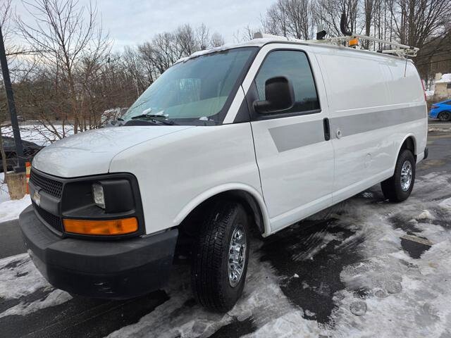 2012 Chevrolet Express 2500 in Blauvelt, NY 10913 - 18048633 3