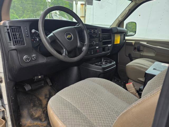2012 Chevrolet Express 2500 in Blauvelt, NY 10913 - 18048633 59