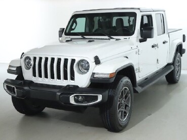 2020 Jeep Gladiator in Bedford, OH 44146