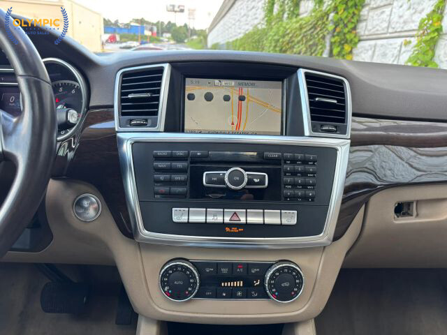 2014 Mercedes-Benz ML 350 in Decatur, GA 30032 - 18048648 26