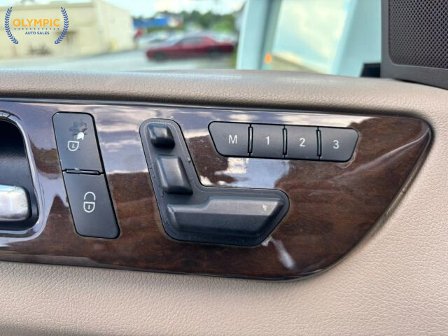 2014 Mercedes-Benz ML 350 in Decatur, GA 30032 - 18048648 32