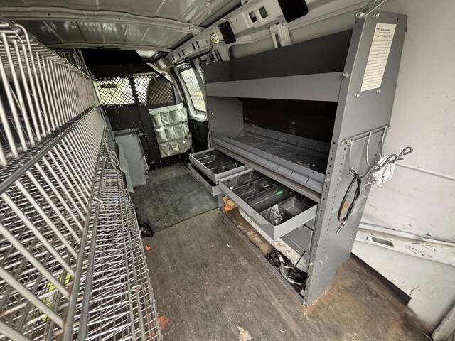 2011 Chevrolet Express 2500 in Blauvelt, NY 10913 - 18048654 64