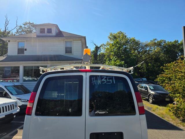 2011 Chevrolet Express 2500 in Blauvelt, NY 10913 - 18048654 41