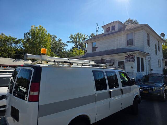 2011 Chevrolet Express 2500 in Blauvelt, NY 10913 - 18048654 47