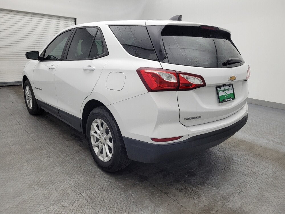 2020 Chevrolet Equinox in Salem, VA 24153 - 18048698 5