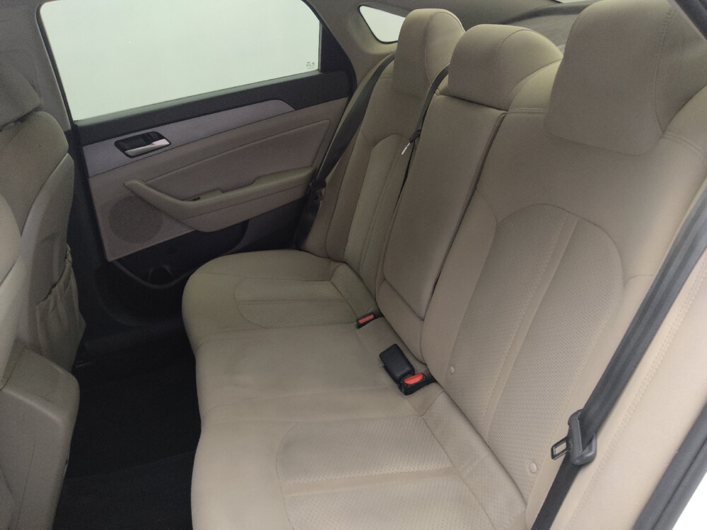 2018 Hyundai Sonata in Orlando, FL 32808 - 18048747 18