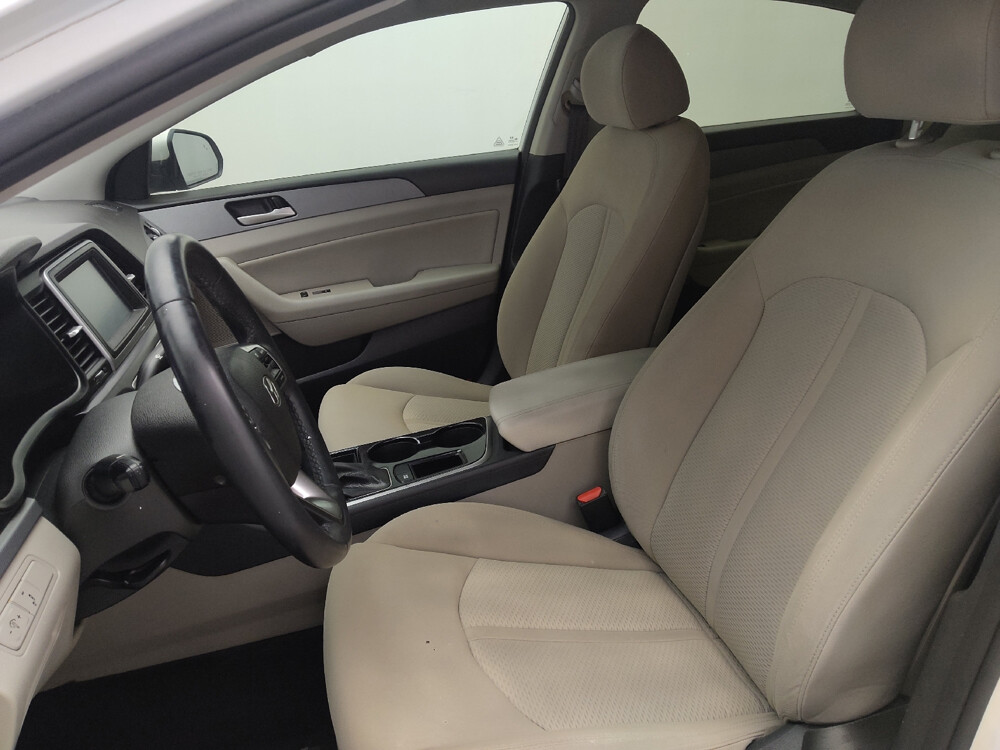 2018 Hyundai Sonata in Orlando, FL 32808 - 18048747 17