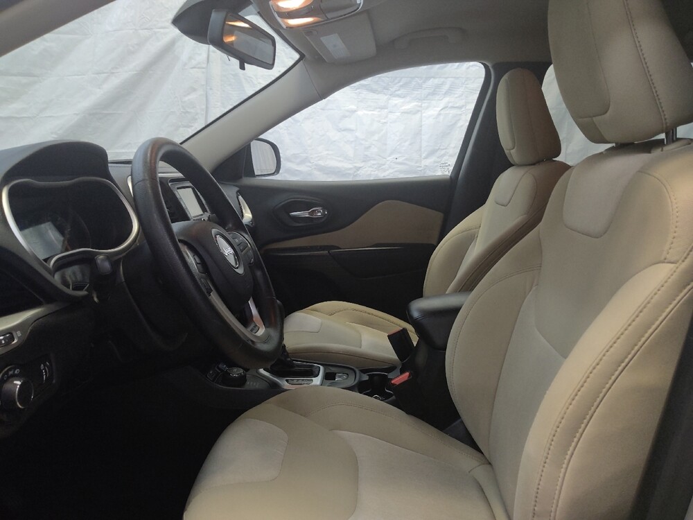 2016 Jeep Cherokee in Fairfield, OH 45014 - 18048783 17