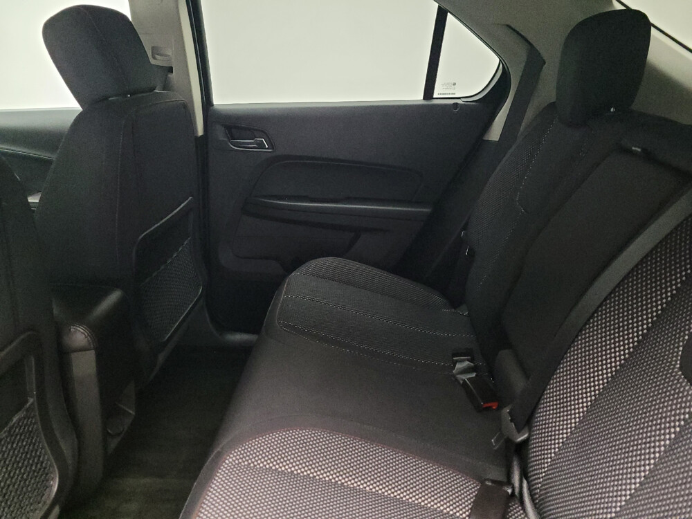 2017 Chevrolet Equinox in Eastpointe, MI 48021 - 18048833 18