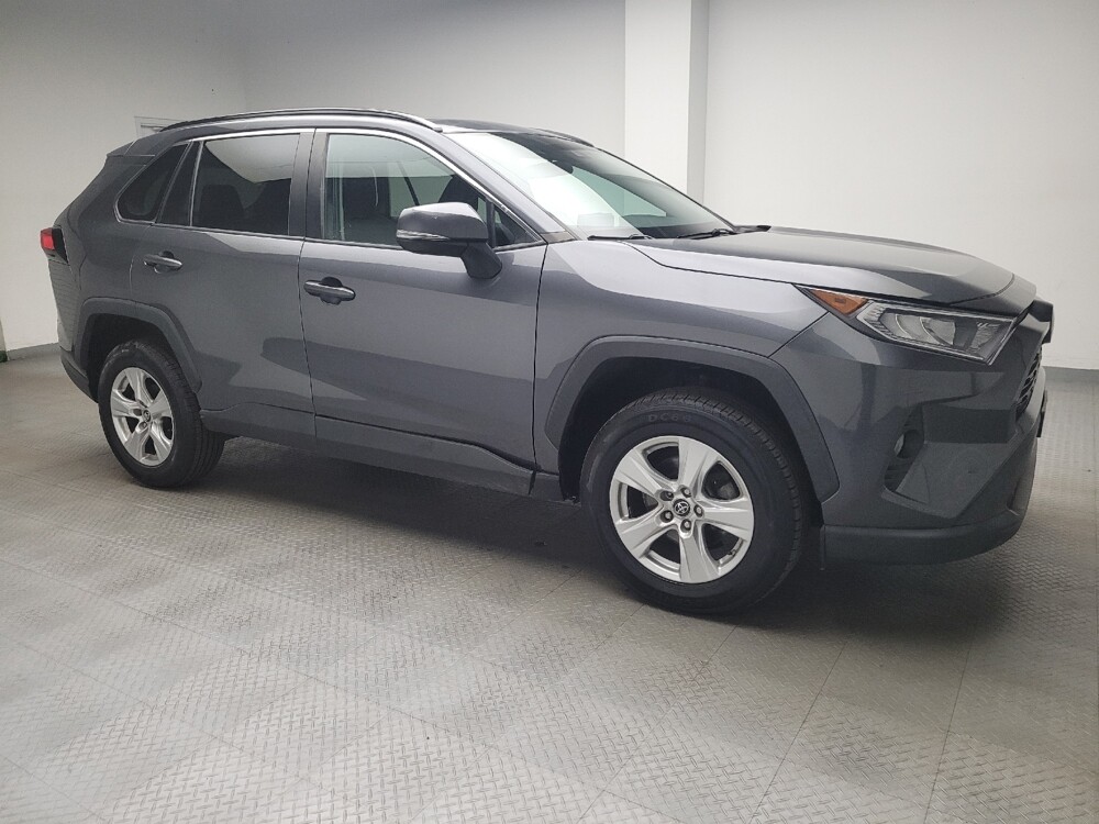 2019 Toyota RAV4 in Eastpointe, MI 48021 - 18048919 11
