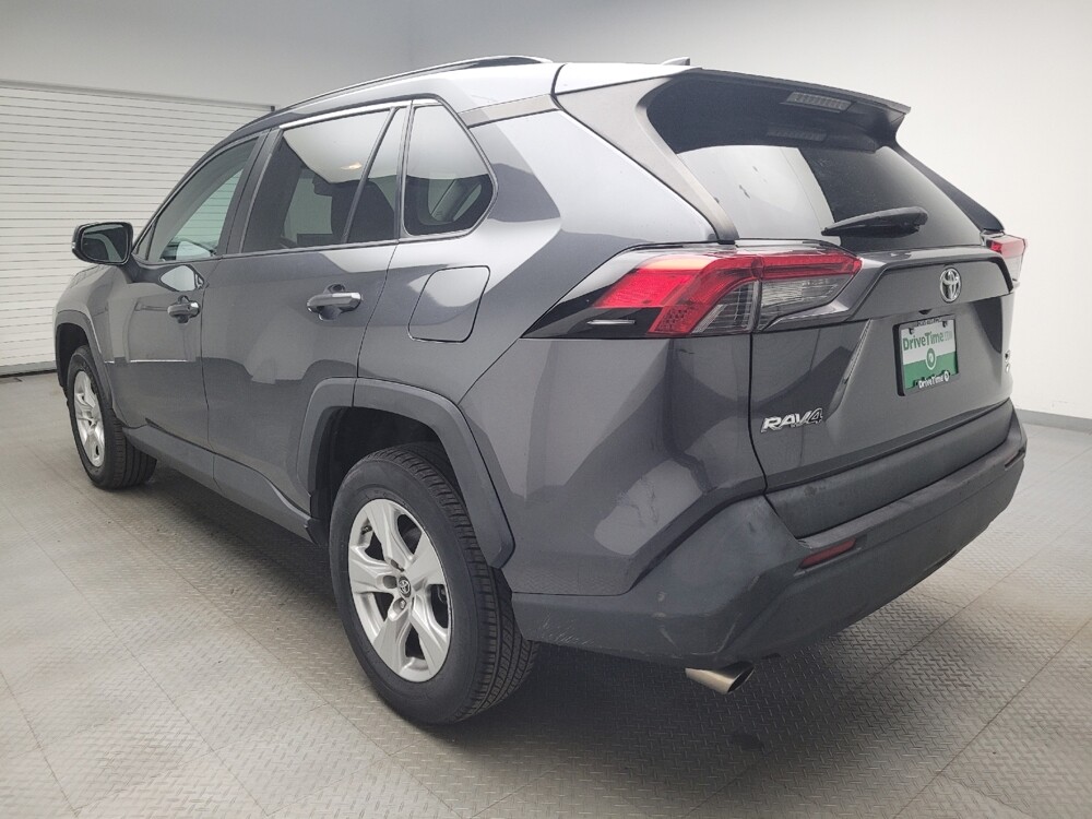 2019 Toyota RAV4 in Eastpointe, MI 48021 - 18048919 5