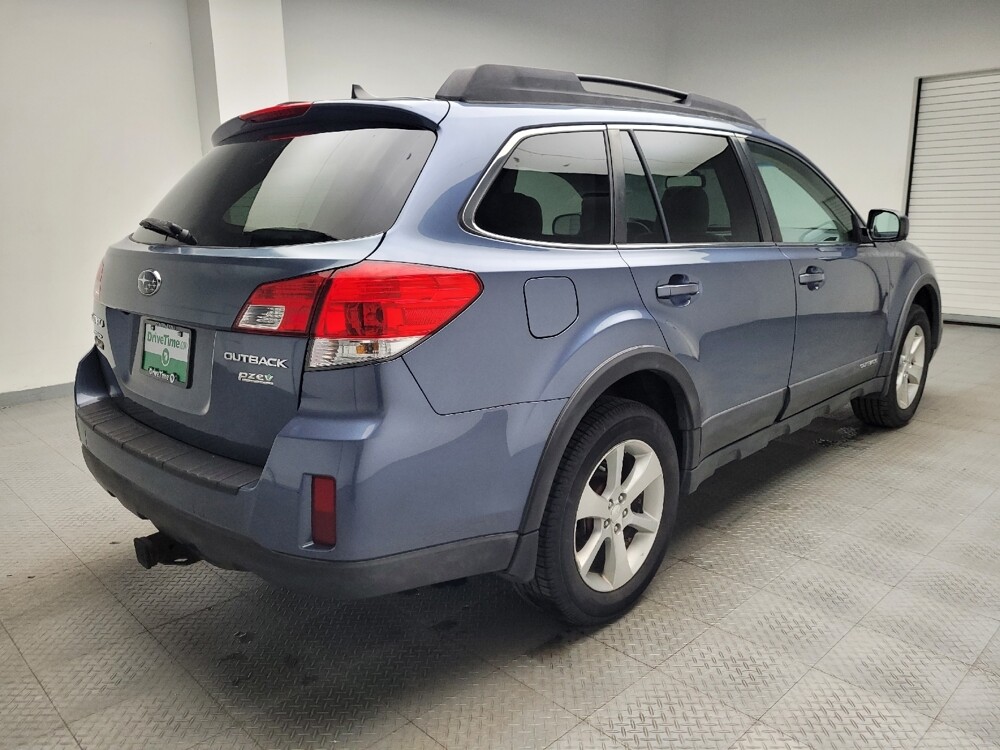 2013 Subaru Outback in Eastpointe, MI 48021 - 18048921 9