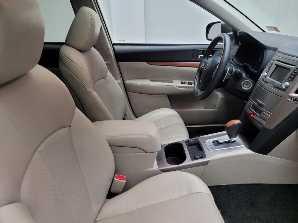 2013 Subaru Outback in Eastpointe, MI 48021 - 18048921 21