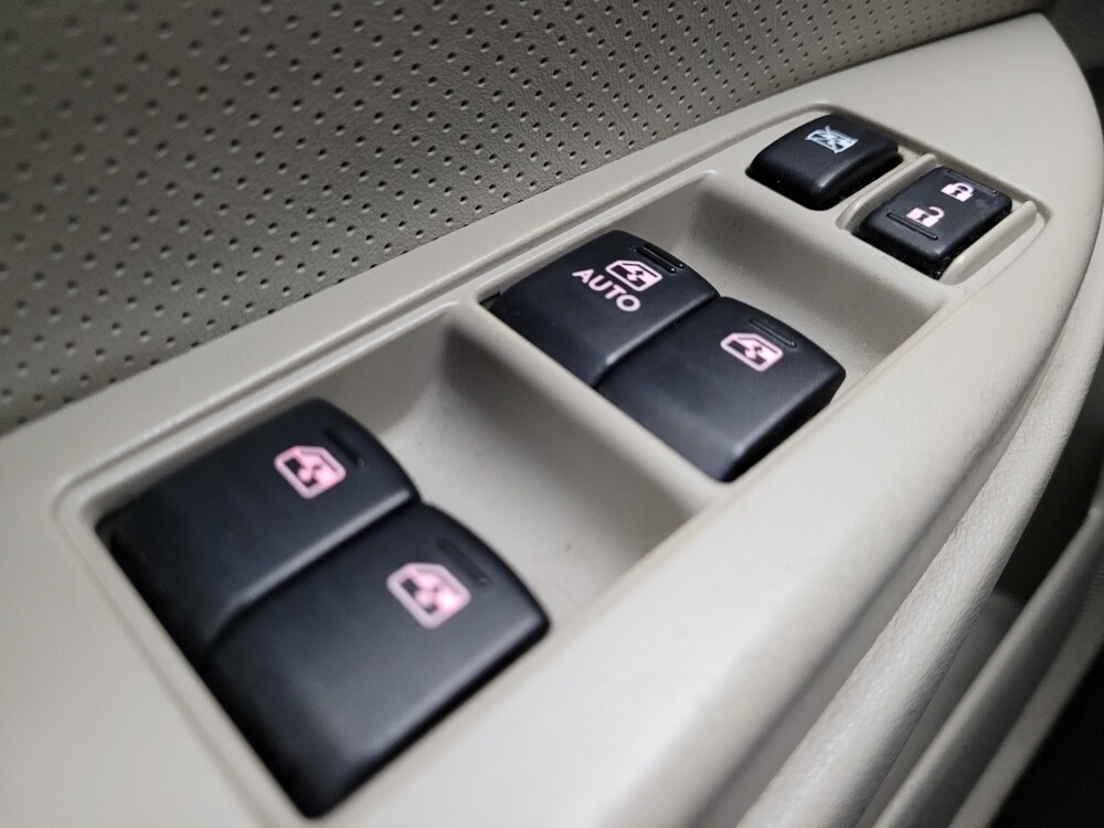 2013 Subaru Outback in Eastpointe, MI 48021 - 18048921 27