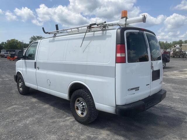 2011 Chevrolet Express 2500 in Blauvelt, NY 10913 - 18048962 54