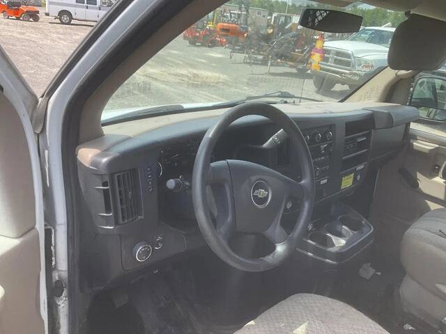 2011 Chevrolet Express 2500 in Blauvelt, NY 10913 - 18048962 56