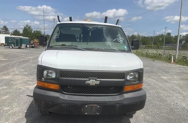 2011 Chevrolet Express 2500 in Blauvelt, NY 10913 - 18048962 52