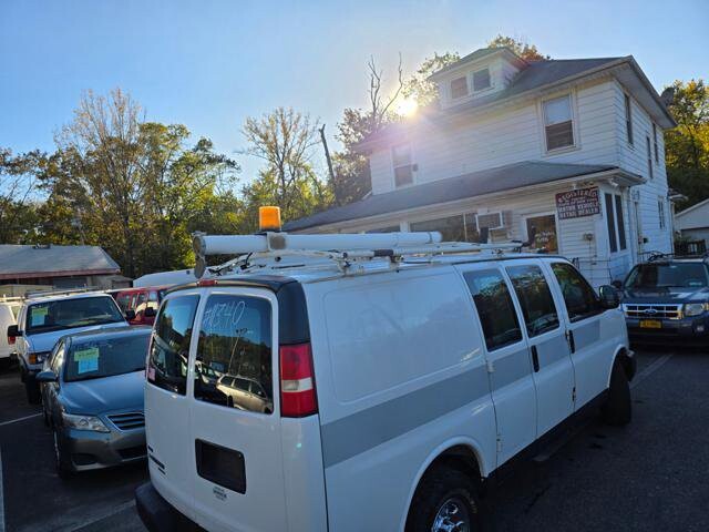 2011 Chevrolet Express 2500 in Blauvelt, NY 10913 - 18048963 43