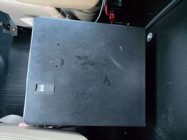 2011 Chevrolet Express 2500 in Blauvelt, NY 10913 - 18048963 22