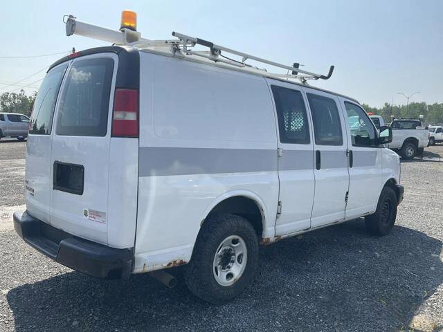 2011 Chevrolet Express 2500 in Blauvelt, NY 10913 - 18048963 53
