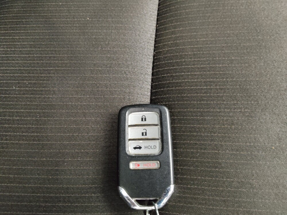 2018 Honda Accord in Midlothian, IL 60445 - 18049052 32