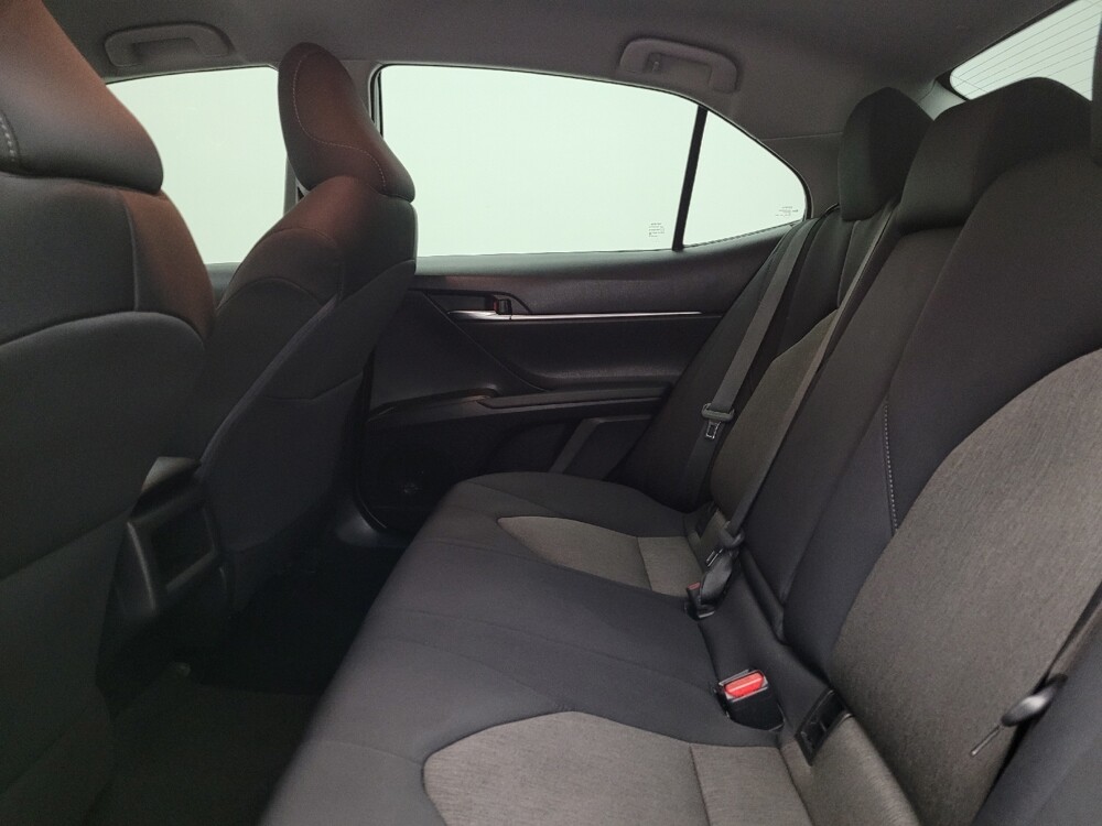 2021 Toyota Camry in Cincinnati, OH 45255 - 18049203 18