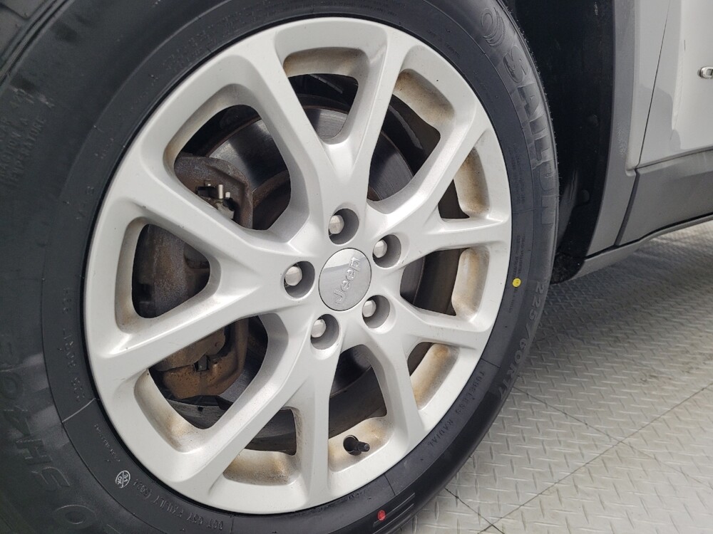 2014 Jeep Cherokee in Hialeah, FL 33014 - 18049216 31