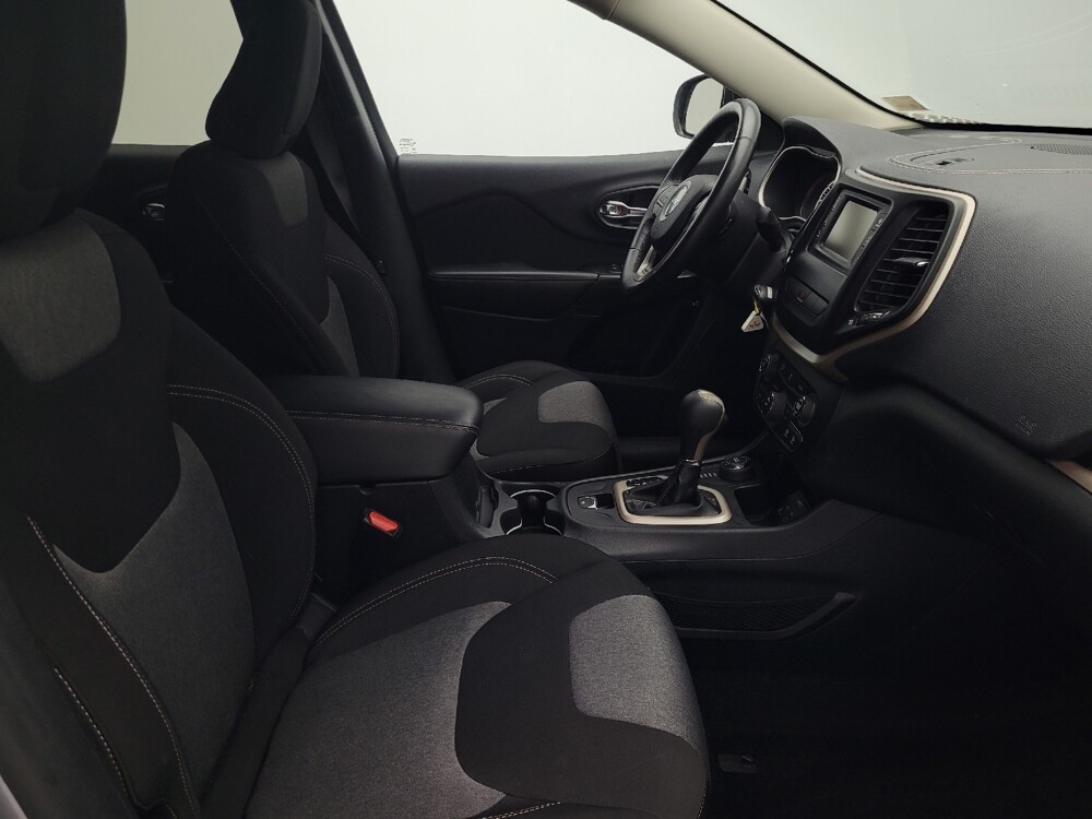 2014 Jeep Cherokee in Hialeah, FL 33014 - 18049216 21