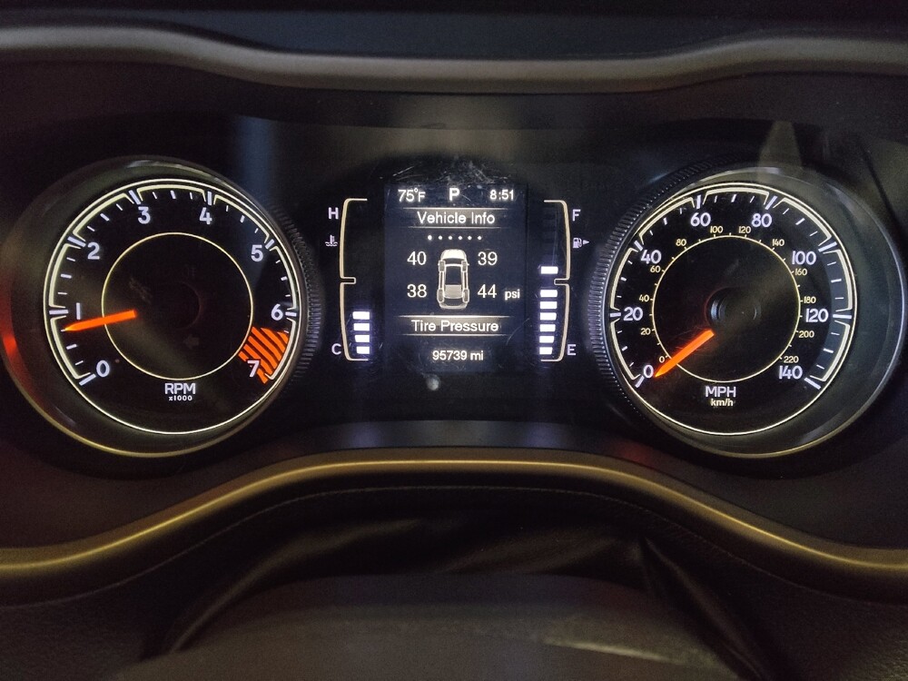 2014 Jeep Cherokee in Hialeah, FL 33014 - 18049216 23