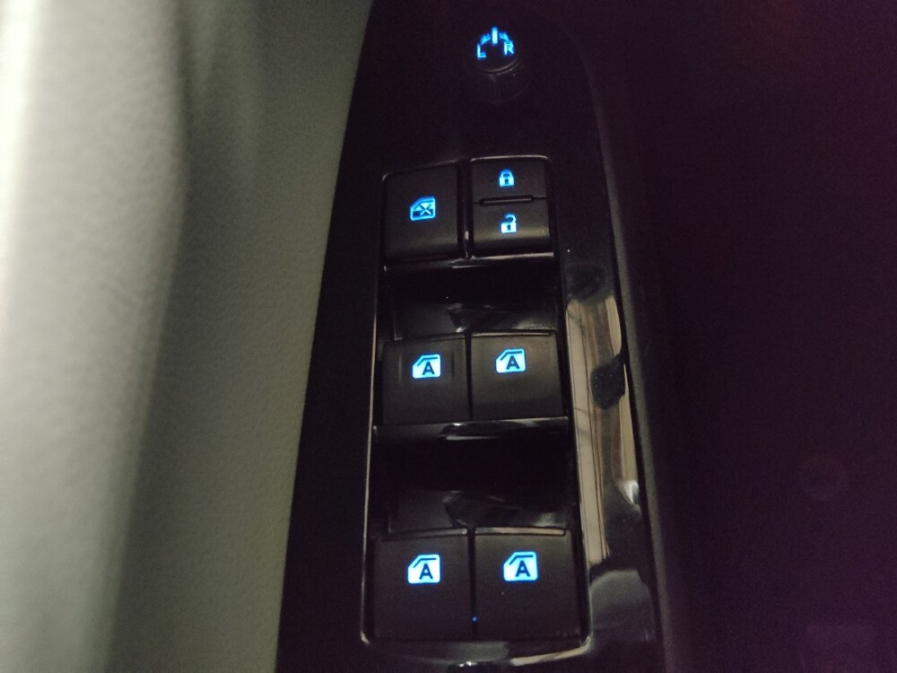 2016 Toyota Prius in Augusta, GA 30907 - 18049324 27