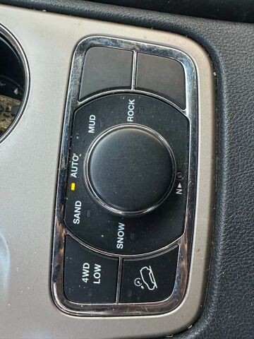 2015 Jeep Grand Cherokee in Wadena, MN 56482 - 18049372 9