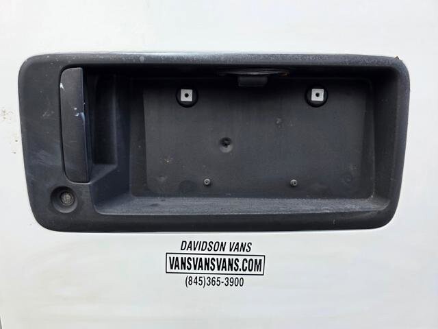 2011 Chevrolet Express 2500 in Blauvelt, NY 10913 - 18049374 45