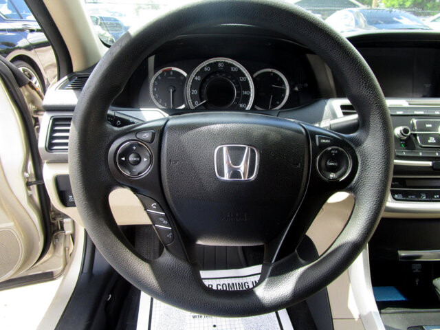 2015 Honda Accord in Tampa, FL 33604-6914 - 18049382 4