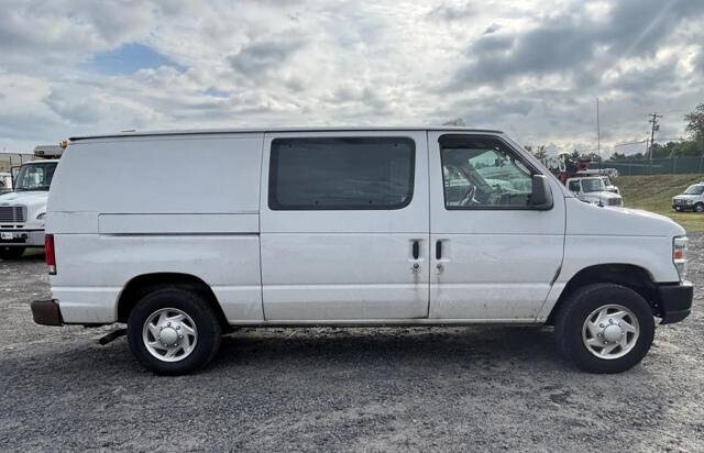 2014 Ford E-150 and Econoline 150 in Blauvelt, NY 10913 - 18049402 6